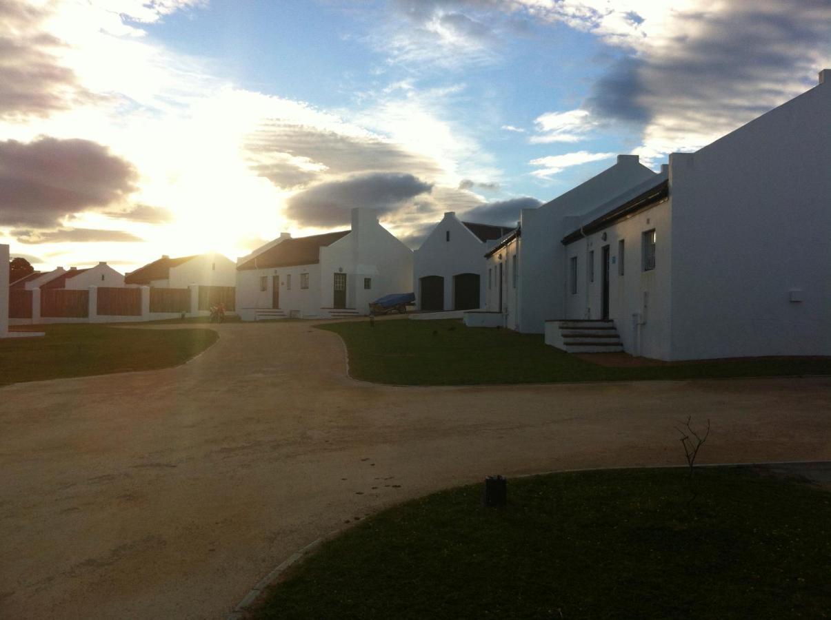 De Hoop Collection - Village Cottages De Hoop Nature Reserve Exterior photo